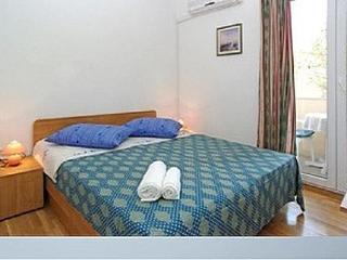 Apartman Lara *